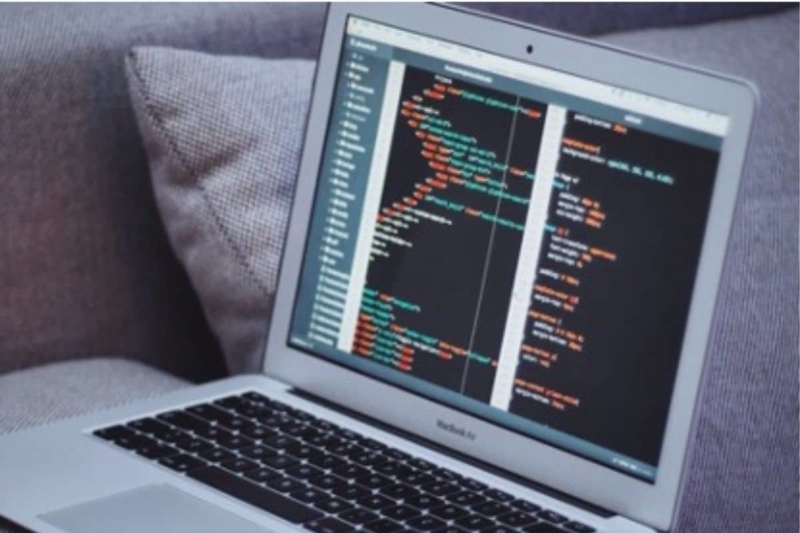 5 Things to Know About Python, the Essential Programming Language for ...