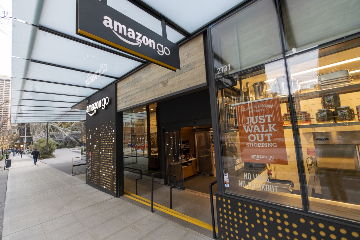 how-does-amazon-go-work-exploring-self-serve-stores-and-the-technology